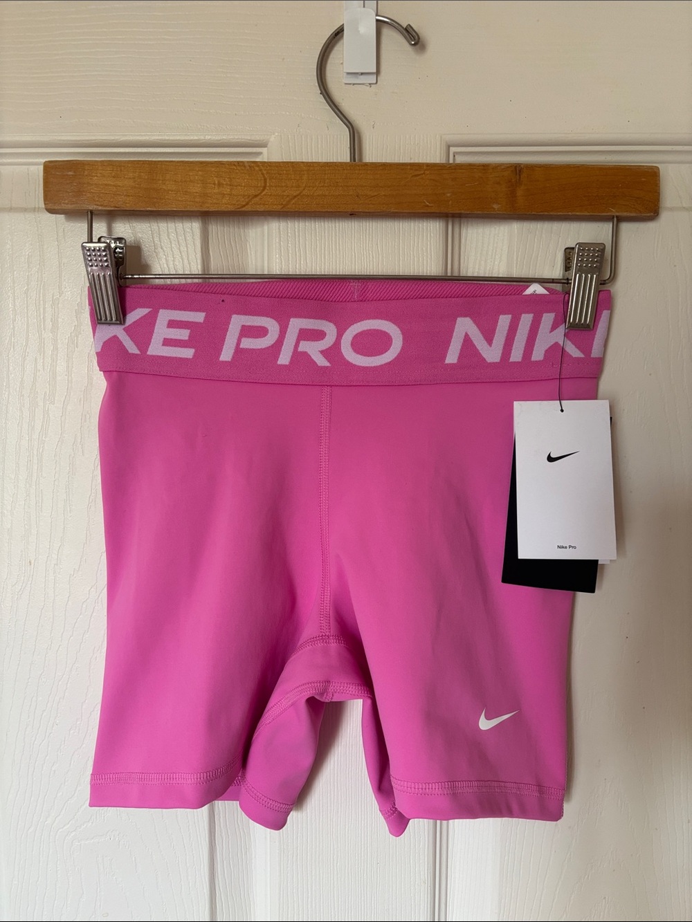 Nike Pro Pink Compression Shorts – Women's XS– New With Tags